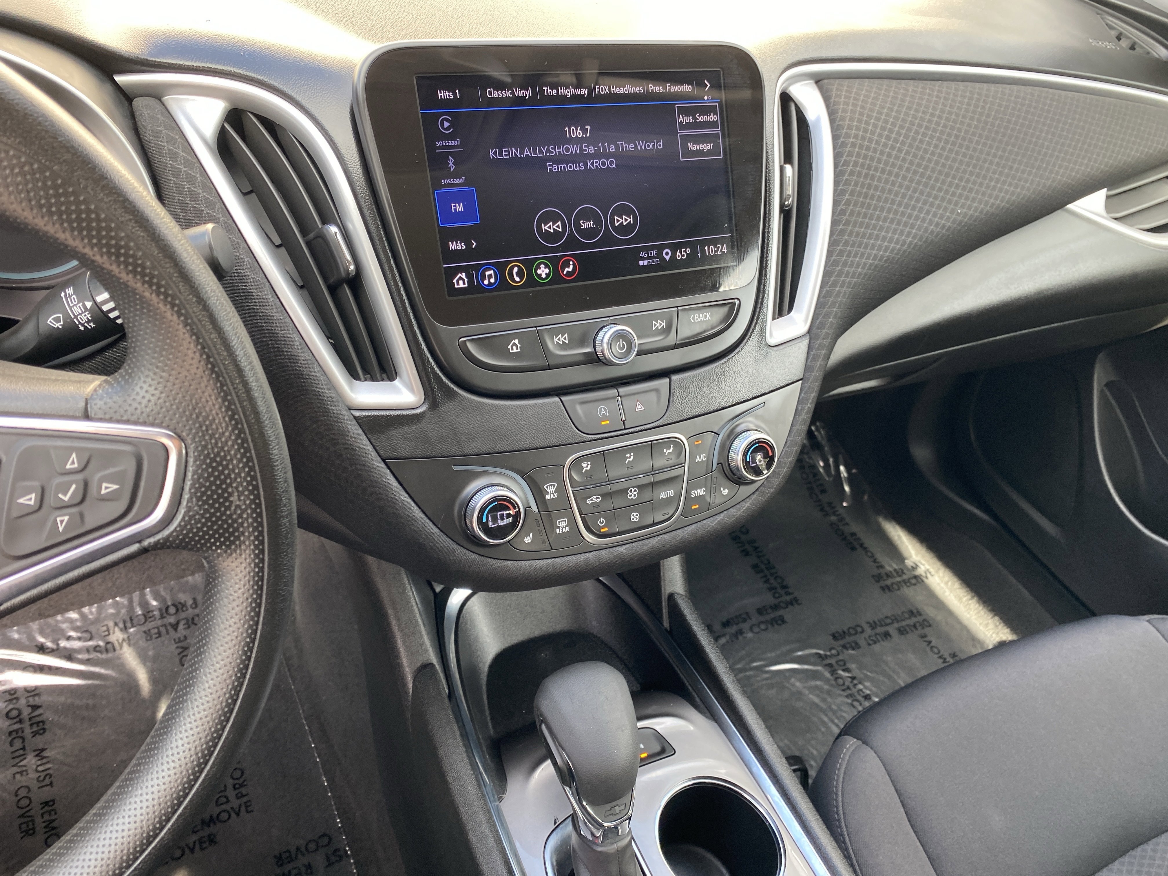 Used 2024 Chevrolet Malibu LT image 18