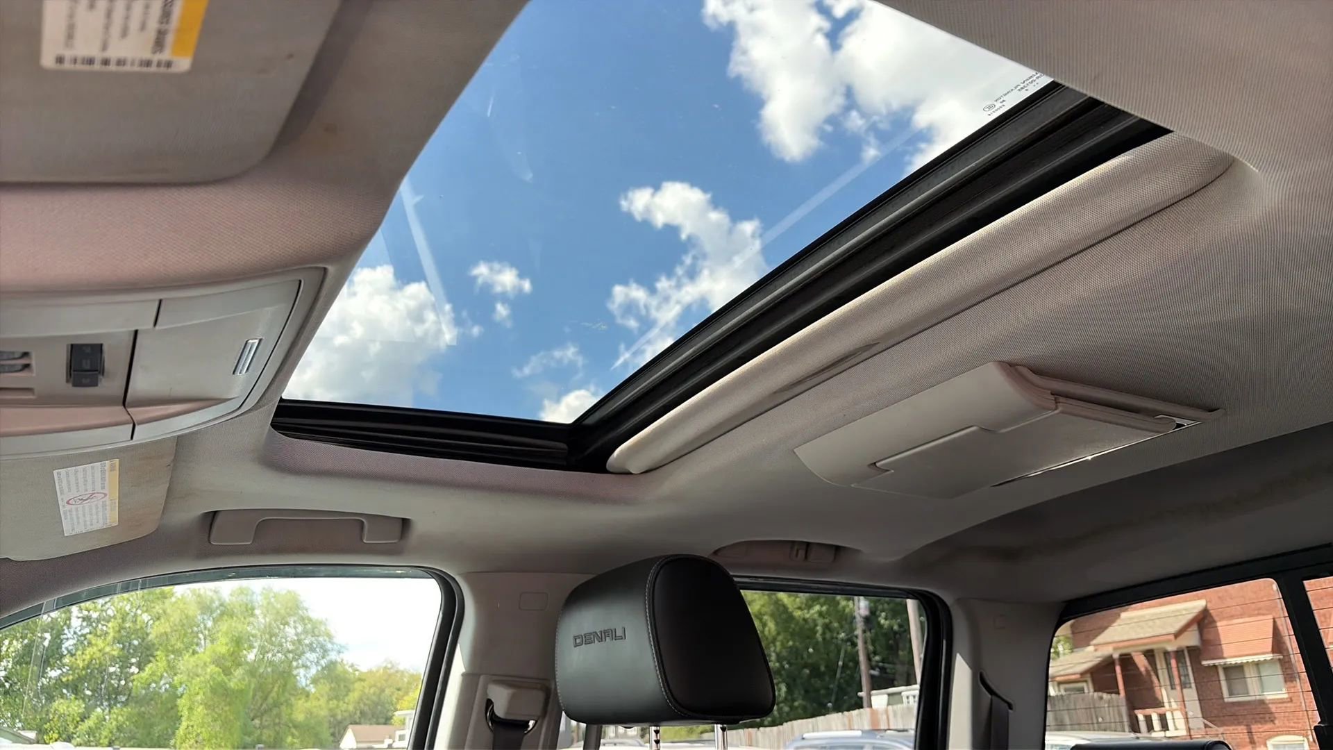 Used 2015 GMC Sierra 2500 Denali w/ Duramax Plus Package image 15