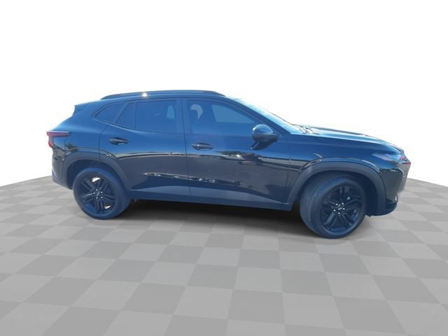 Certified 2025 Chevrolet Trax ACTIV w/ Sunroof Package FWD image 6