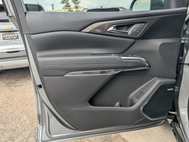 New 2026 Chevrolet Traverse High Country w/ LPO, Floor Liner Package image 13