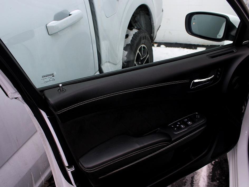 Used 2020 Dodge Charger SRT Hellcat w/ Alcantara Interior Package image 25