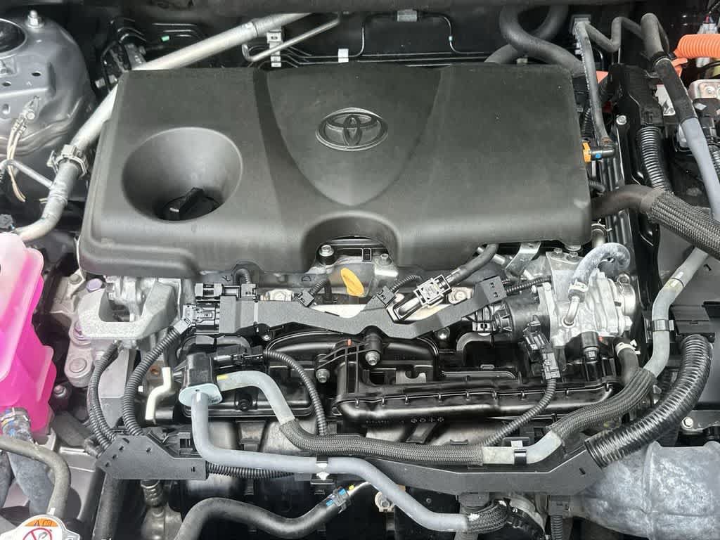 Used 2023 Toyota RAV4 LE AWD/4WD image 12