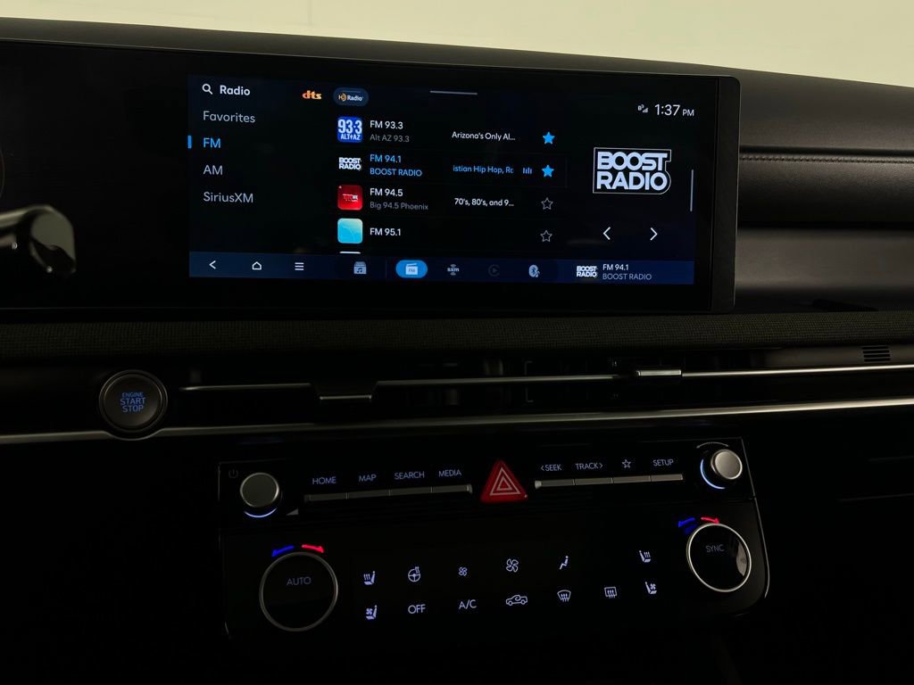 Used 2025 Hyundai Santa Cruz Limited image 18