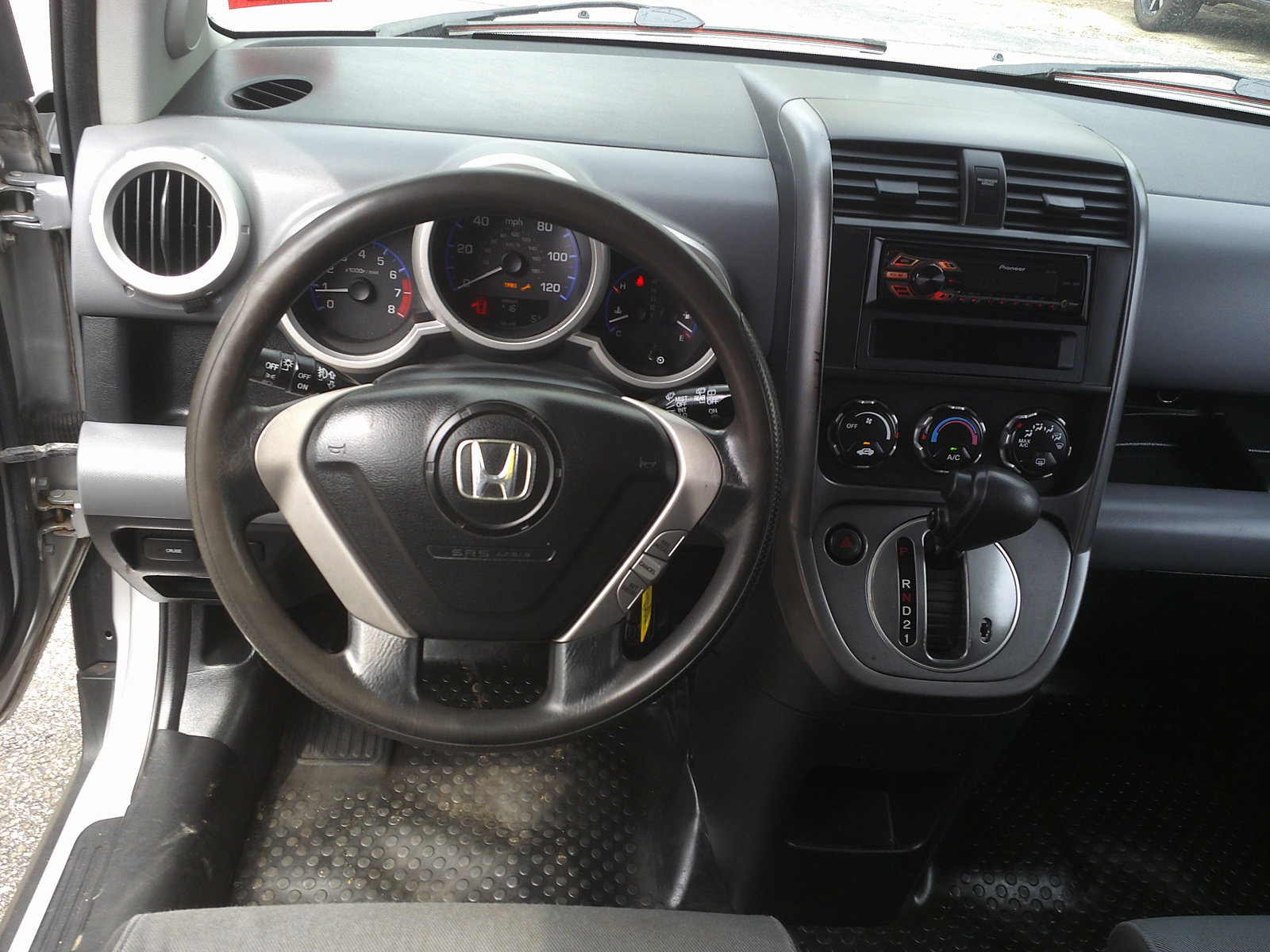 Used 2007 Honda Element LX image 15