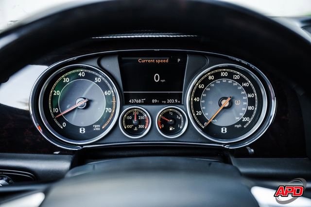 Used 2015 Bentley Flying Spur V8 image 12