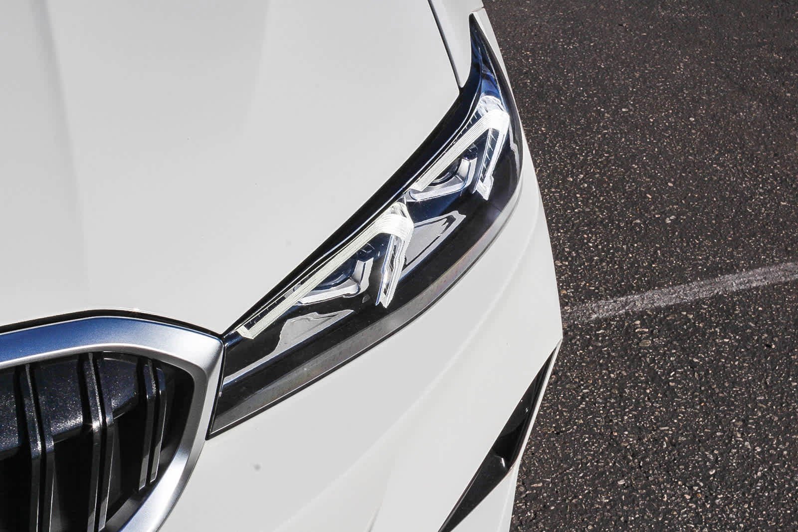 Certified 2023 BMW 330i Sedan image 10