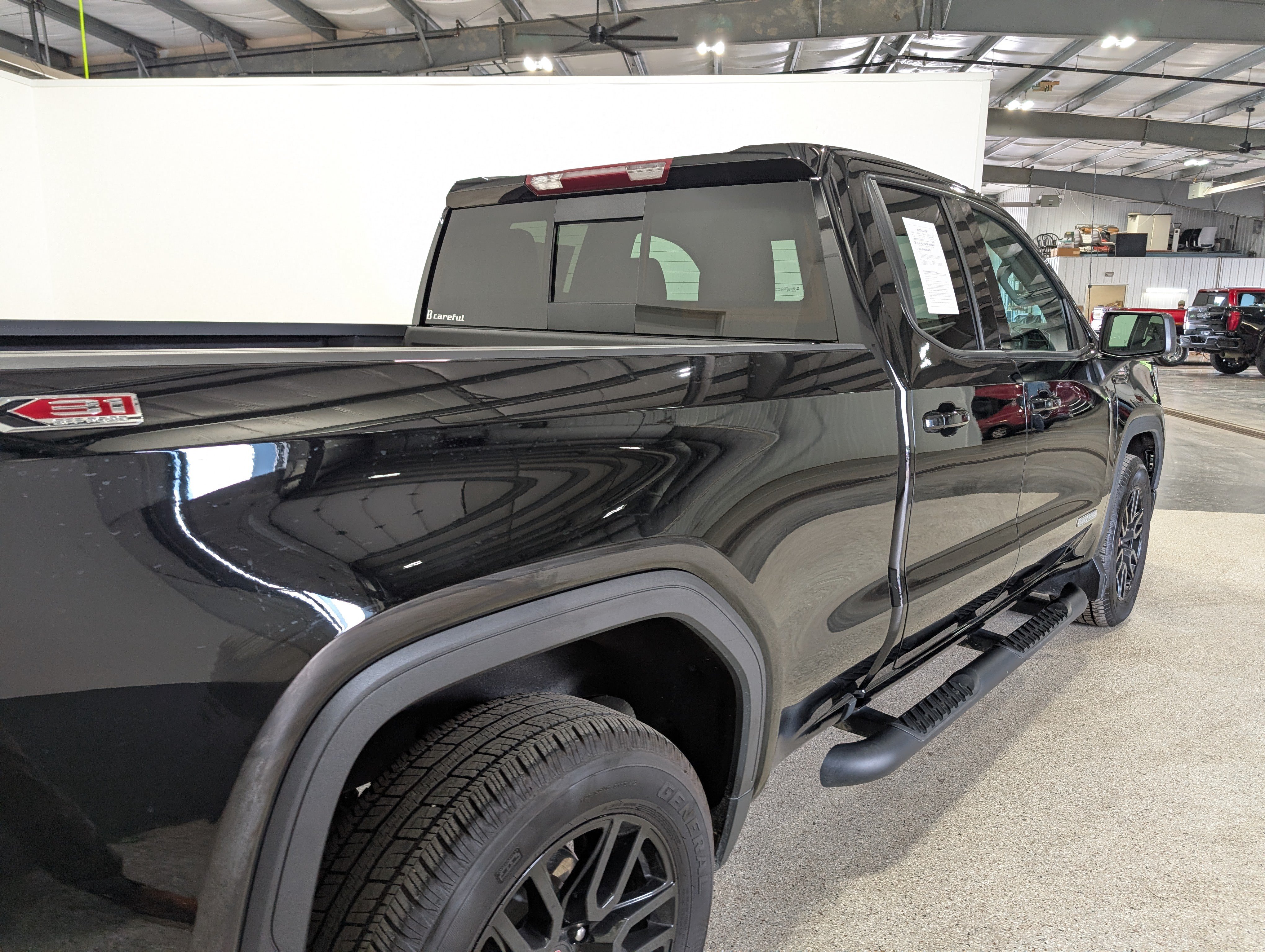 Used 2024 GMC Sierra 1500 Elevation w/ Preferred Package AWD/4WD image 3