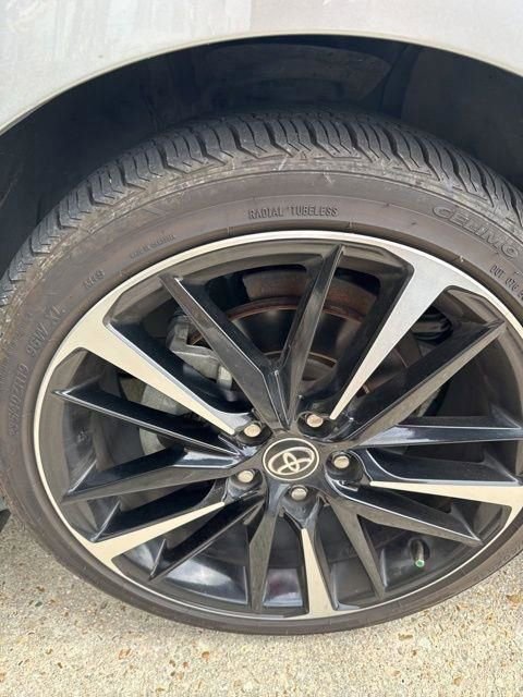 Used 2020 Toyota Camry XSE image 26