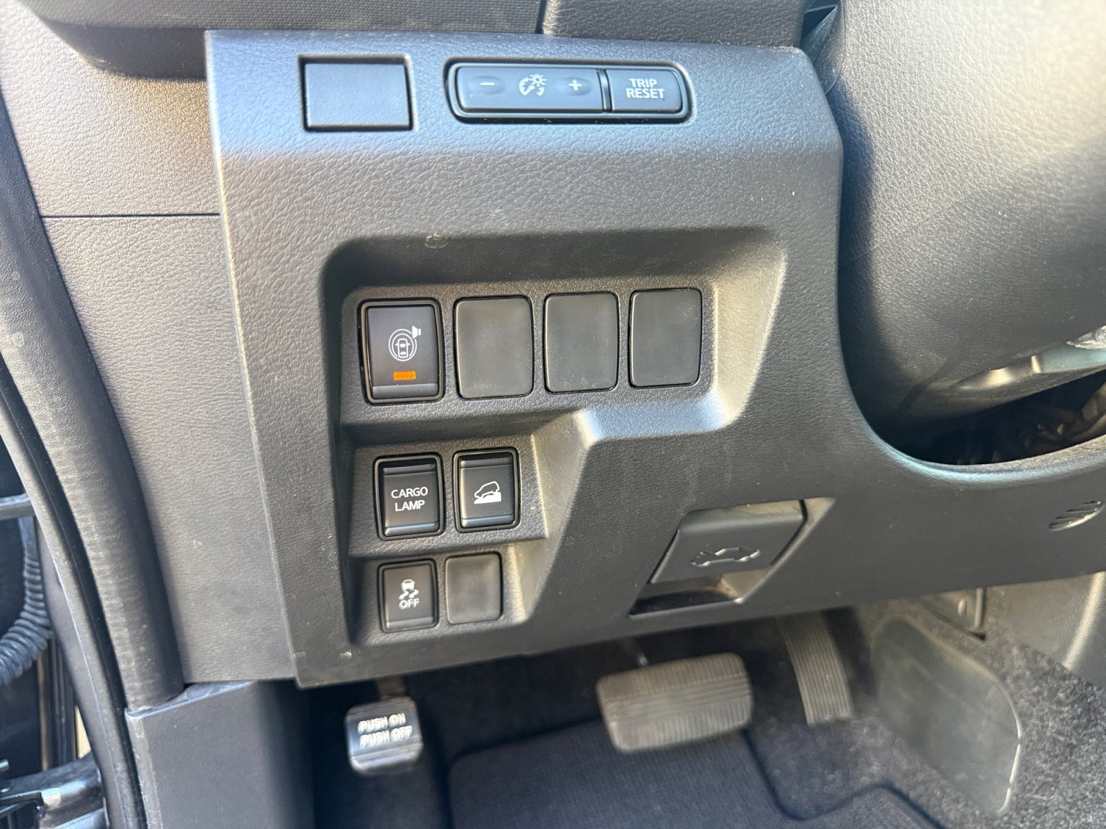 Used 2024 Nissan Frontier S w/ Technology Package AWD/4WD image 24