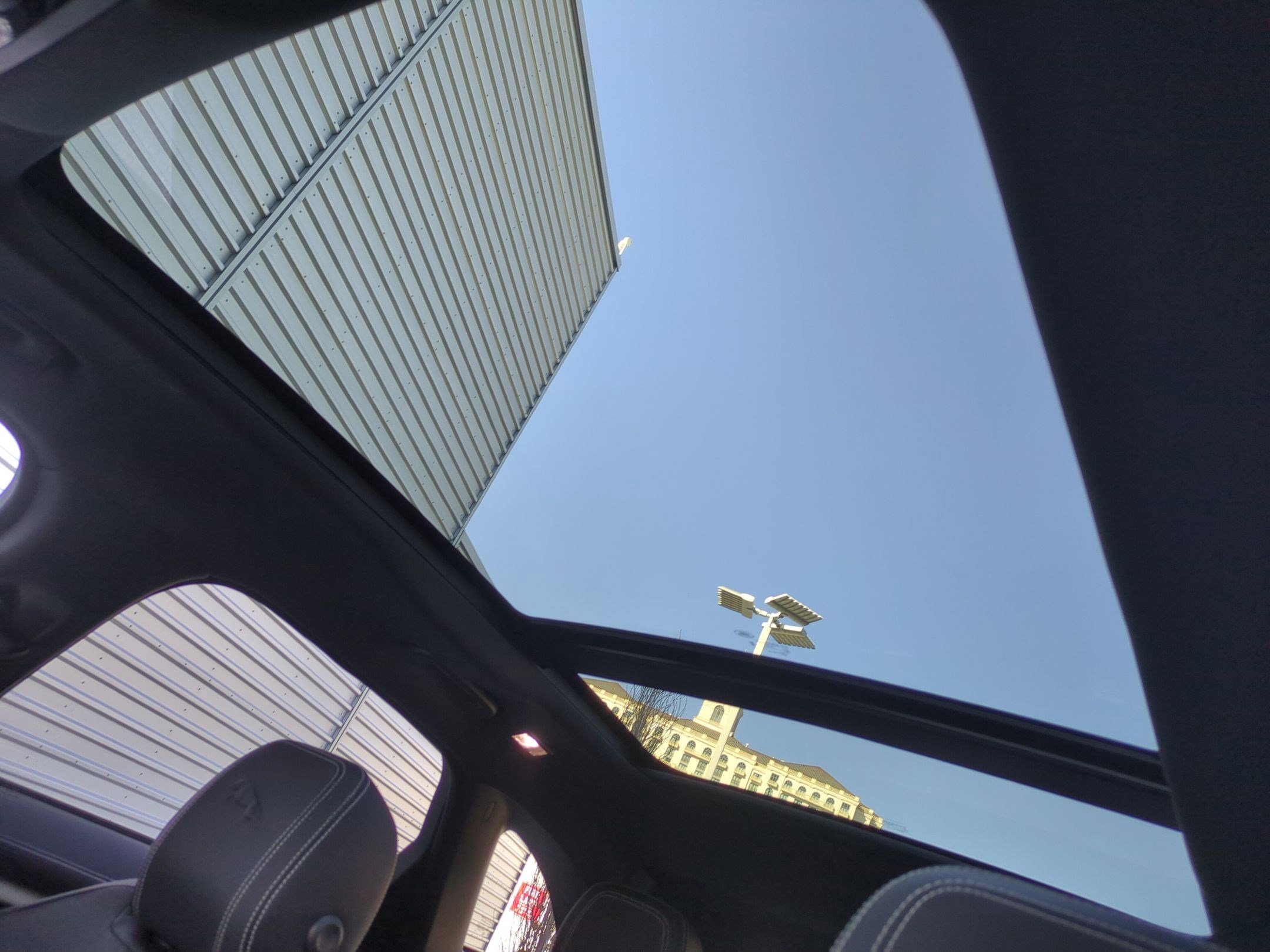 Used 2026 Jaguar F-PACE R-Dynamic S AWD/4WD image 23