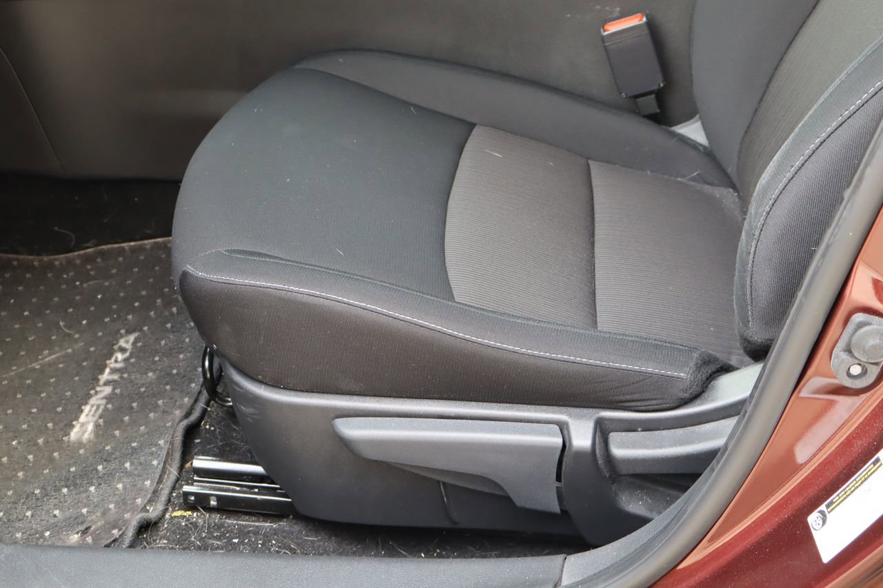 Used 2023 Nissan Sentra SV FWD image 14