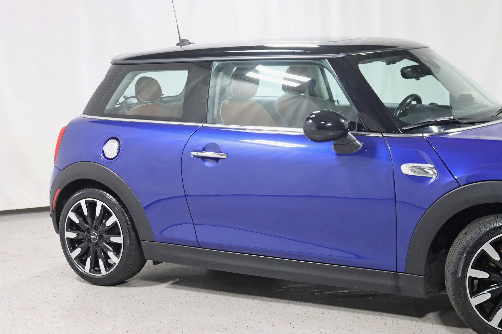 Used 2019 MINI Cooper S w/ Driver Assistance Package image 3