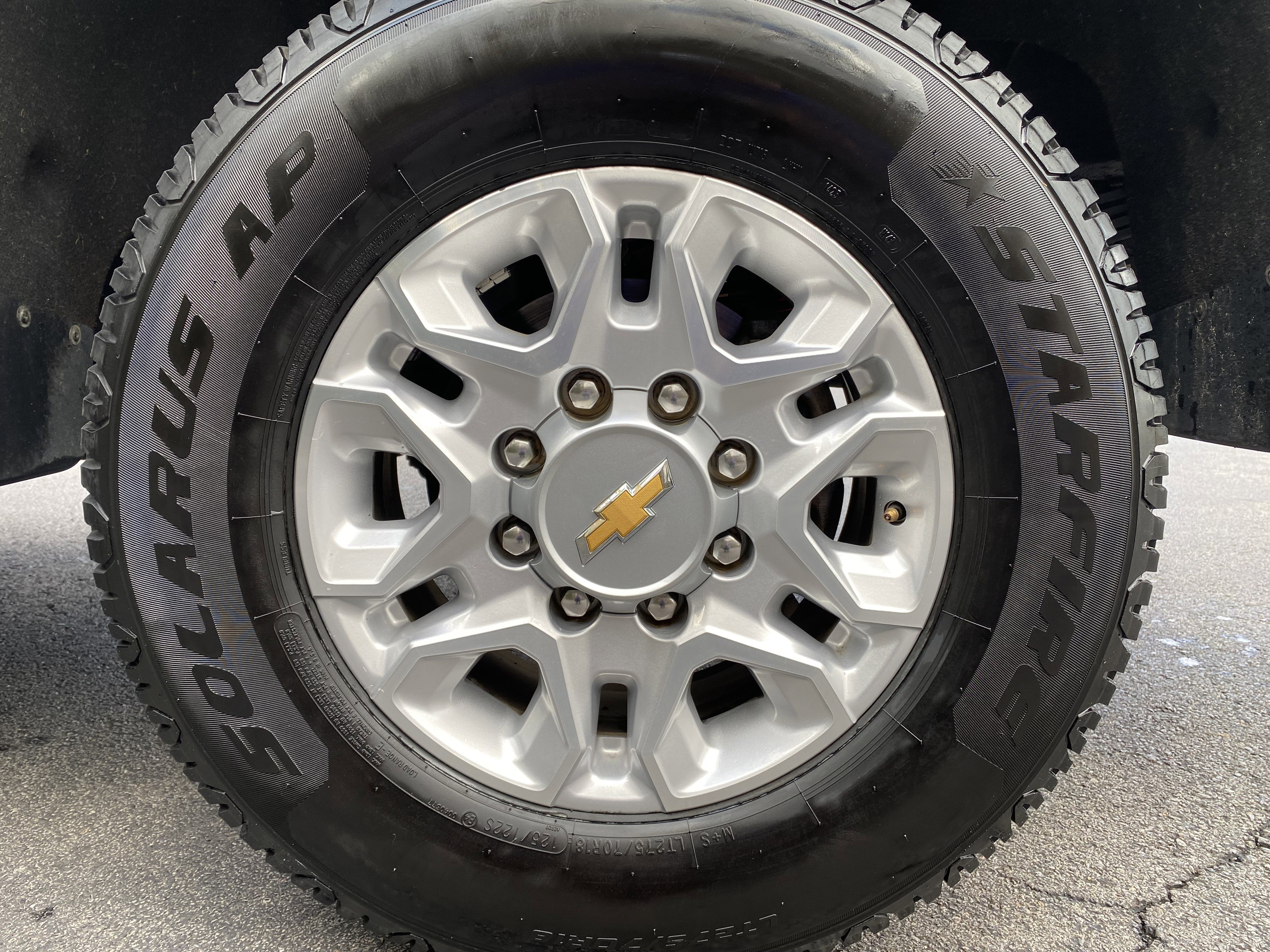 Used 2022 Chevrolet Silverado 2500 LT w/ Convenience Package image 38