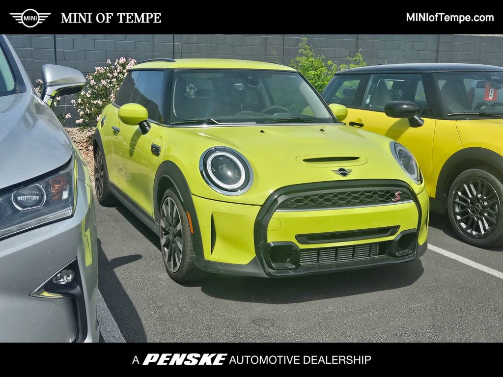 Certified 2024 MINI Cooper S w/ Signature Upholstery Package image 1