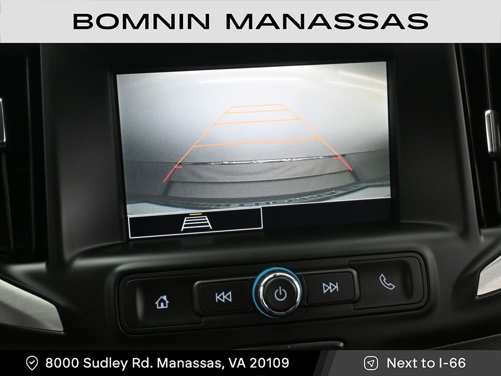 Used 2023 GMC Terrain SLE w/ Driver Convenience Package image 17