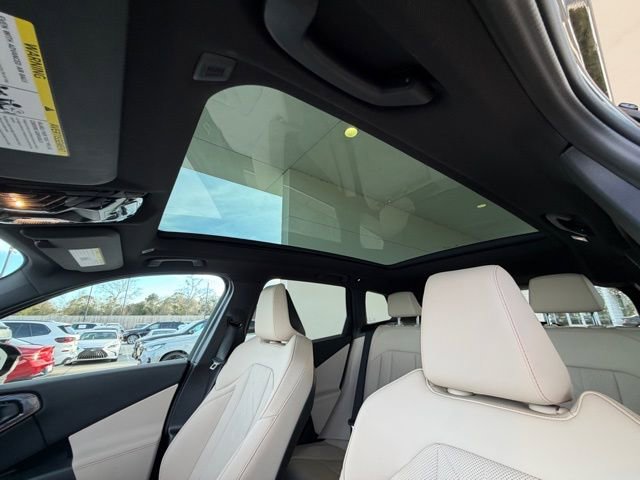 Used 2025 BMW X3 xDrive30 w/ Premium Package AWD/4WD image 16
