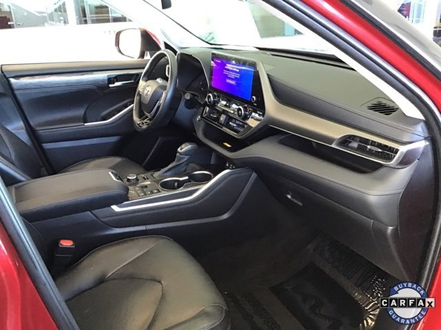 Used 2023 Toyota Highlander Limited image 56