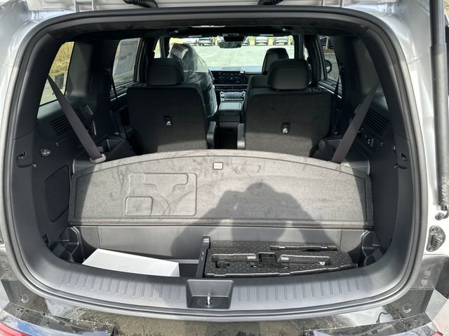 New 2026 Hyundai Santa Fe Calligraphy w/ Tow & Go Package AWD/4WD image 23
