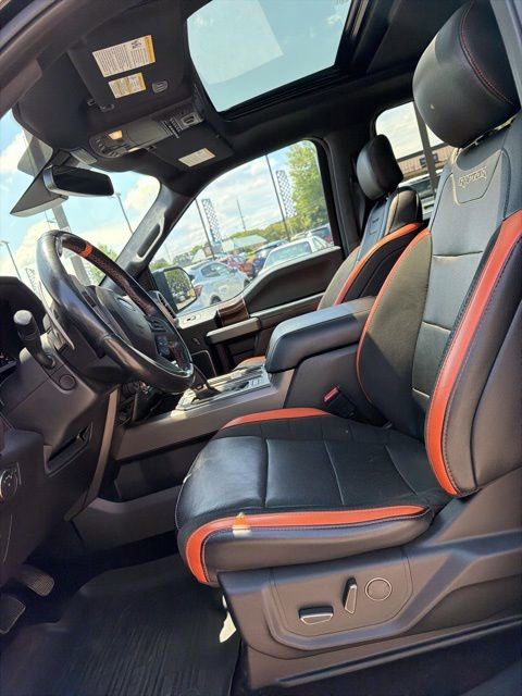 Used 2018 Ford F150 Raptor w/ Equipment Group 802A Luxury AWD/4WD image 14