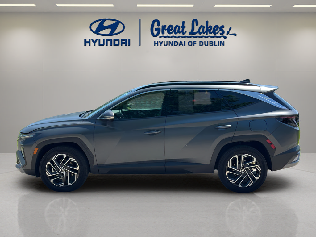 Used 2025 Hyundai Tucson Limited AWD/4WD image 2