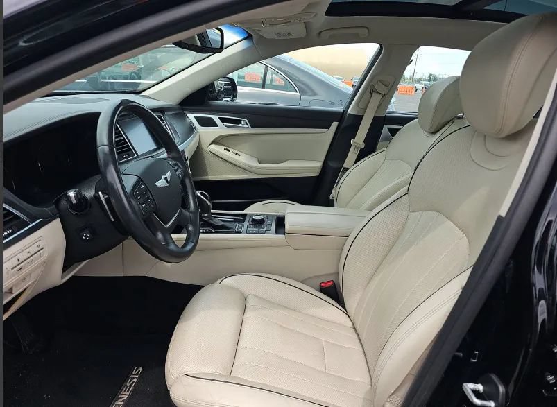 Used 2016 Hyundai Genesis 3.8 w/ Option Group 04 AWD/4WD image 4