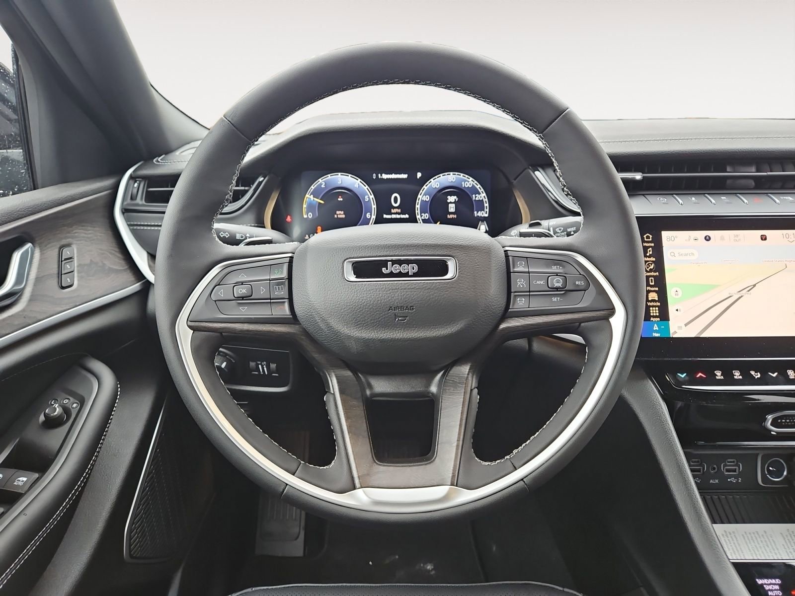 New 2026 Jeep Grand Cherokee L Limited image 12