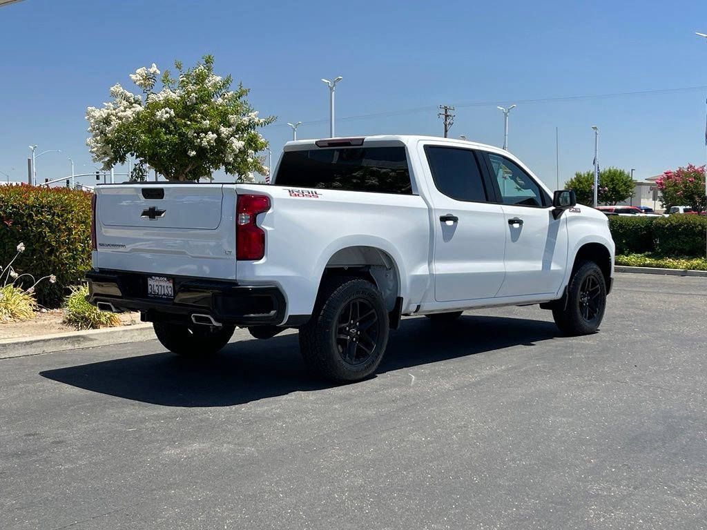 Used 2023 Chevrolet Silverado 1500 LT Trail Boss AWD/4WD image 4