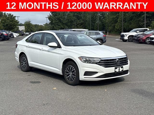 Used 2020 Volkswagen Jetta SE w/ SE Cold Weather Package FWD image 1