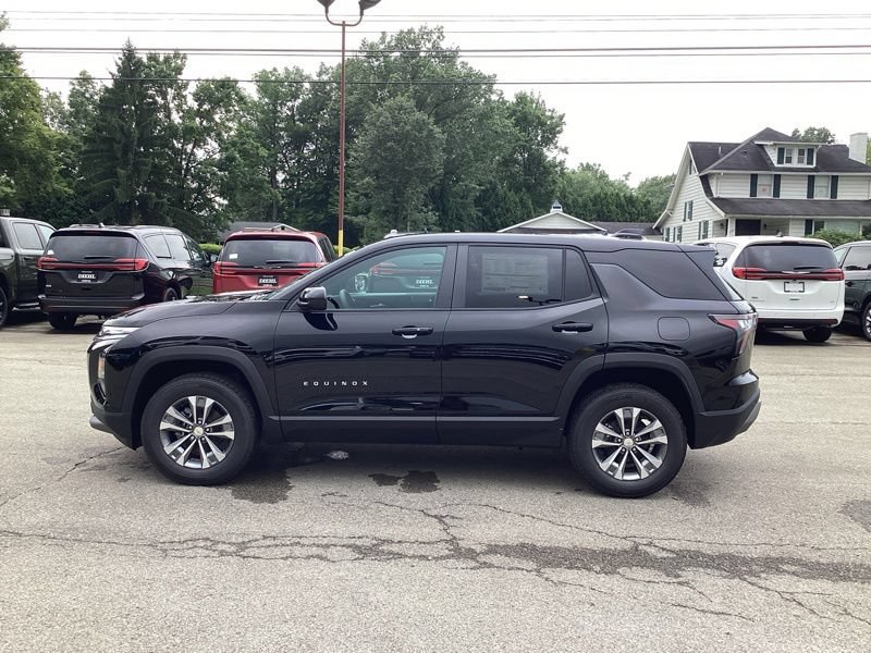 New 2027 Chevrolet Equinox LT w/ Convenience Package II AWD/4WD image 4