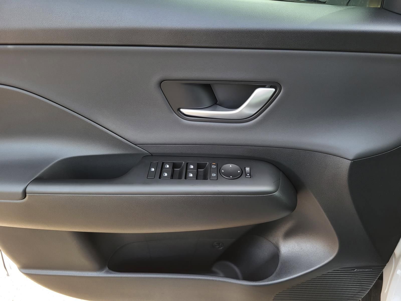 New 2026 Hyundai Kona Limited FWD image 16