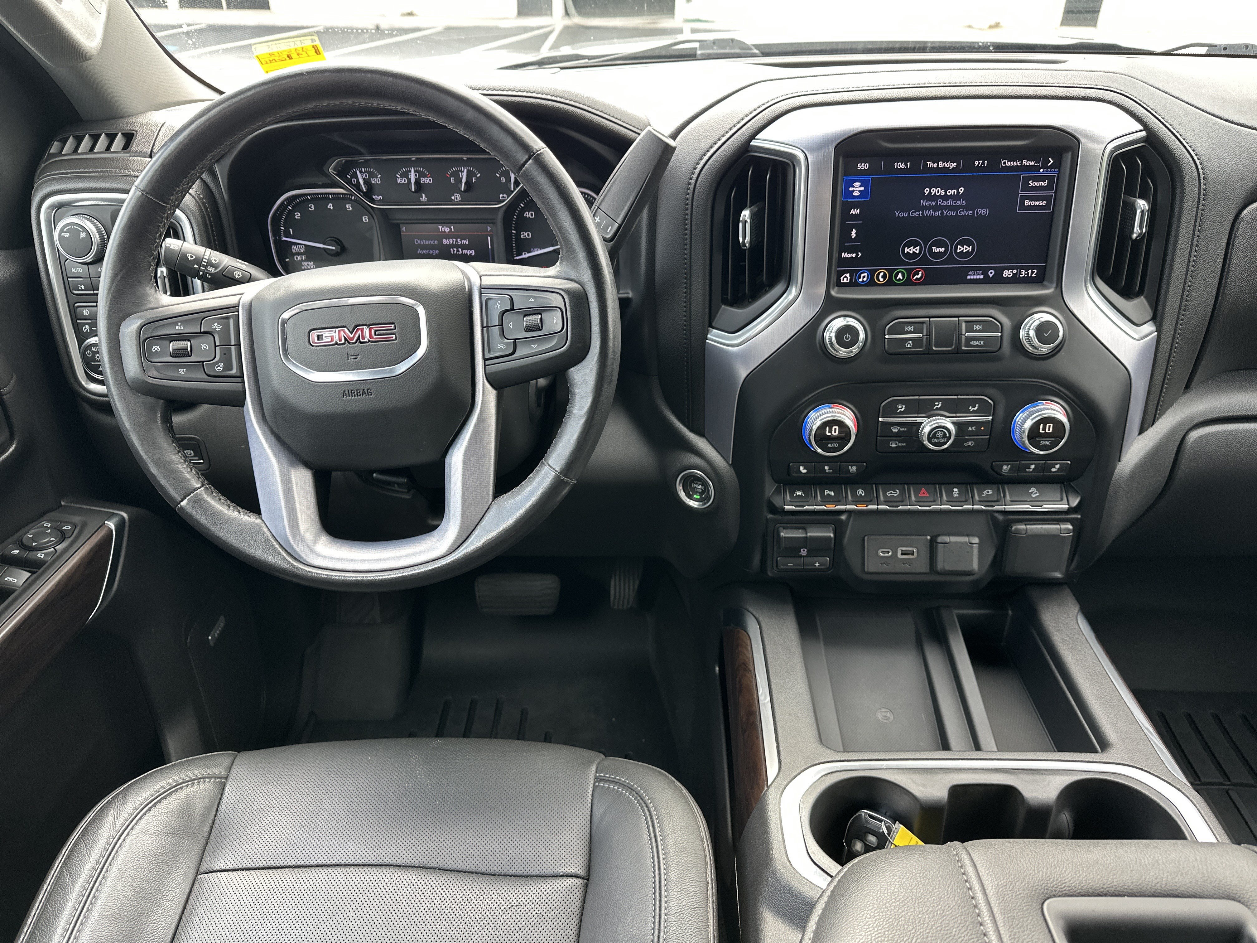 Used 2019 GMC Sierra 1500 SLT w/ SLT Premium Plus Package AWD/4WD image 16