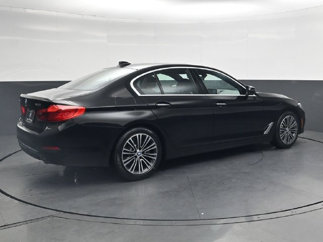 Used 2018 BMW 530i xDrive AWD/4WD image 4
