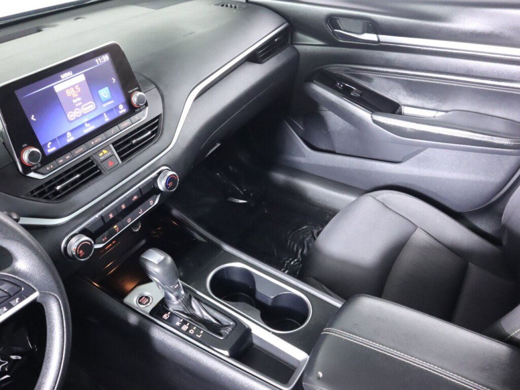 Used 2021 Nissan Altima 2.5 SV FWD image 29
