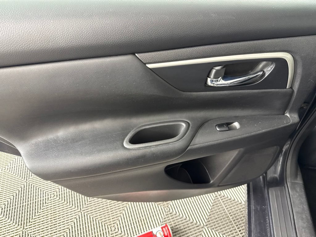 Used 2018 Nissan Altima 2.5 SL FWD image 26