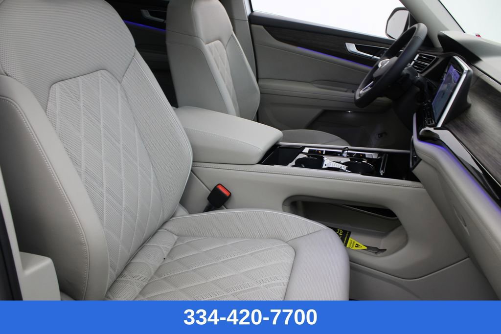 New 2026 Volkswagen Atlas SEL Premium R-Line image 23