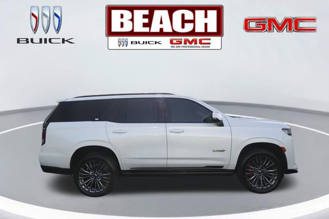 Used 2023 Cadillac Escalade V image 2