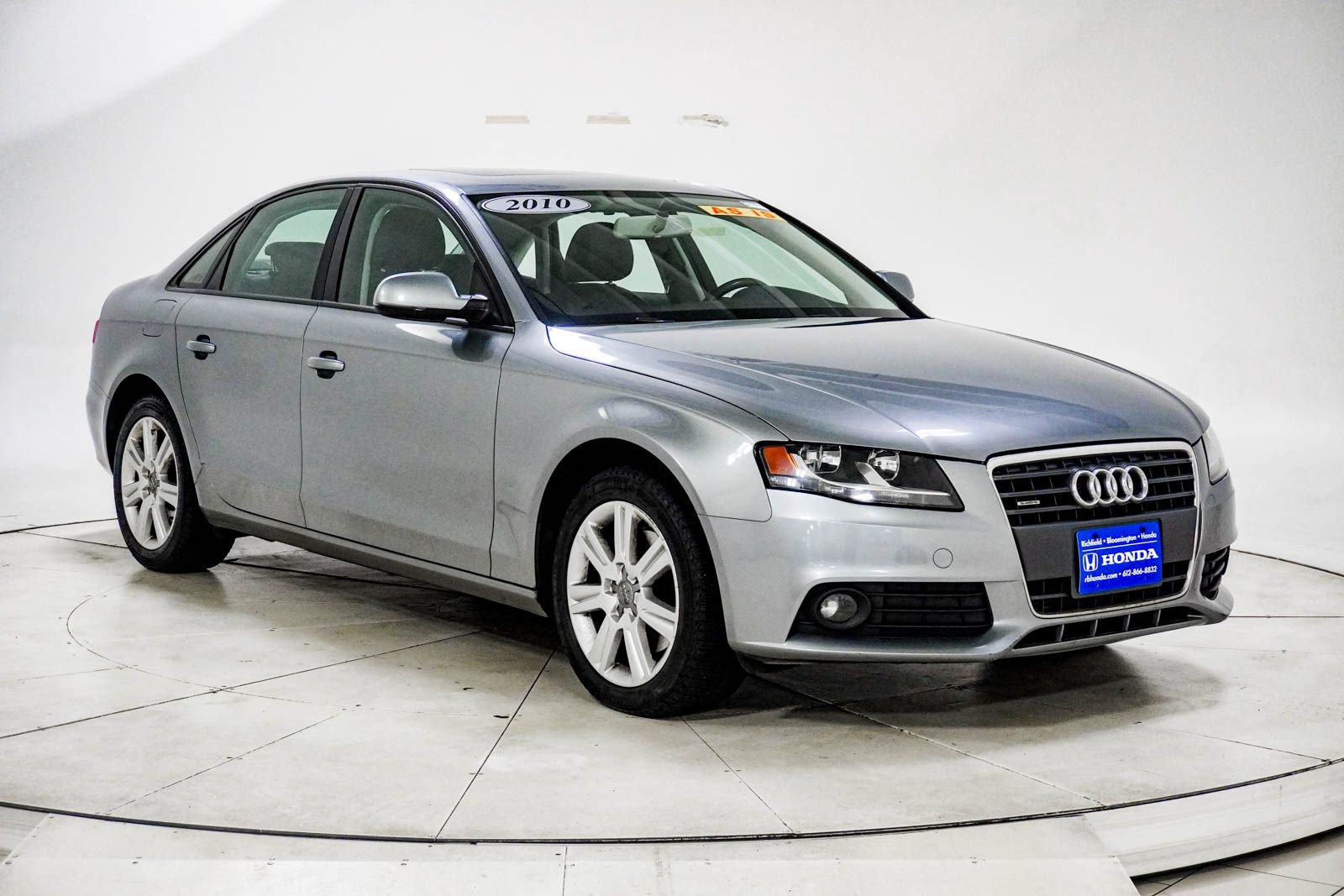 Used 2010 Audi A4 2.0T Premium image 12