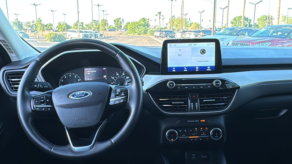 Used 2022 Ford Escape SEL AWD/4WD image 5