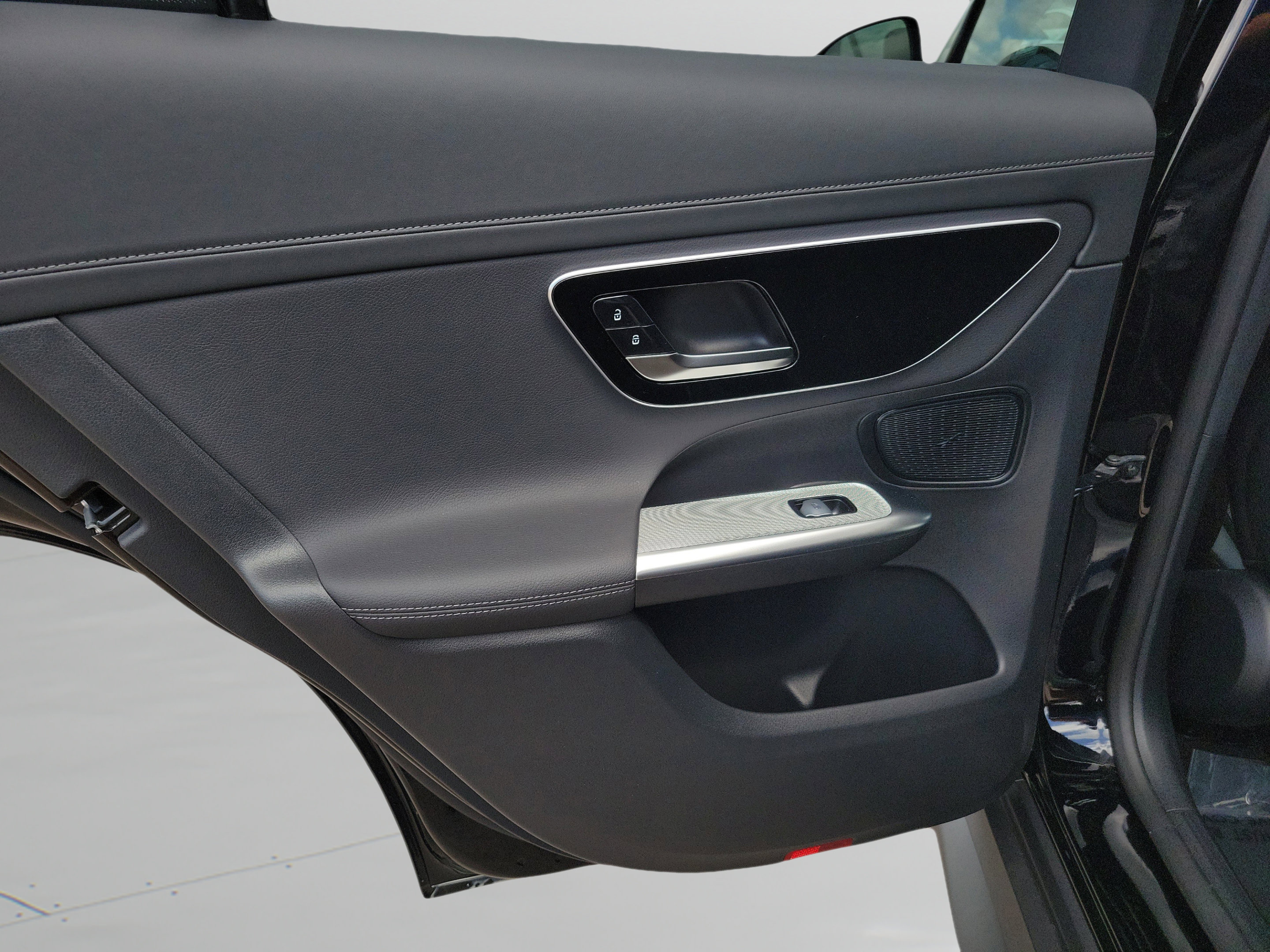 Certified 2026 Mercedes-Benz GLC 300 4MATIC image 28