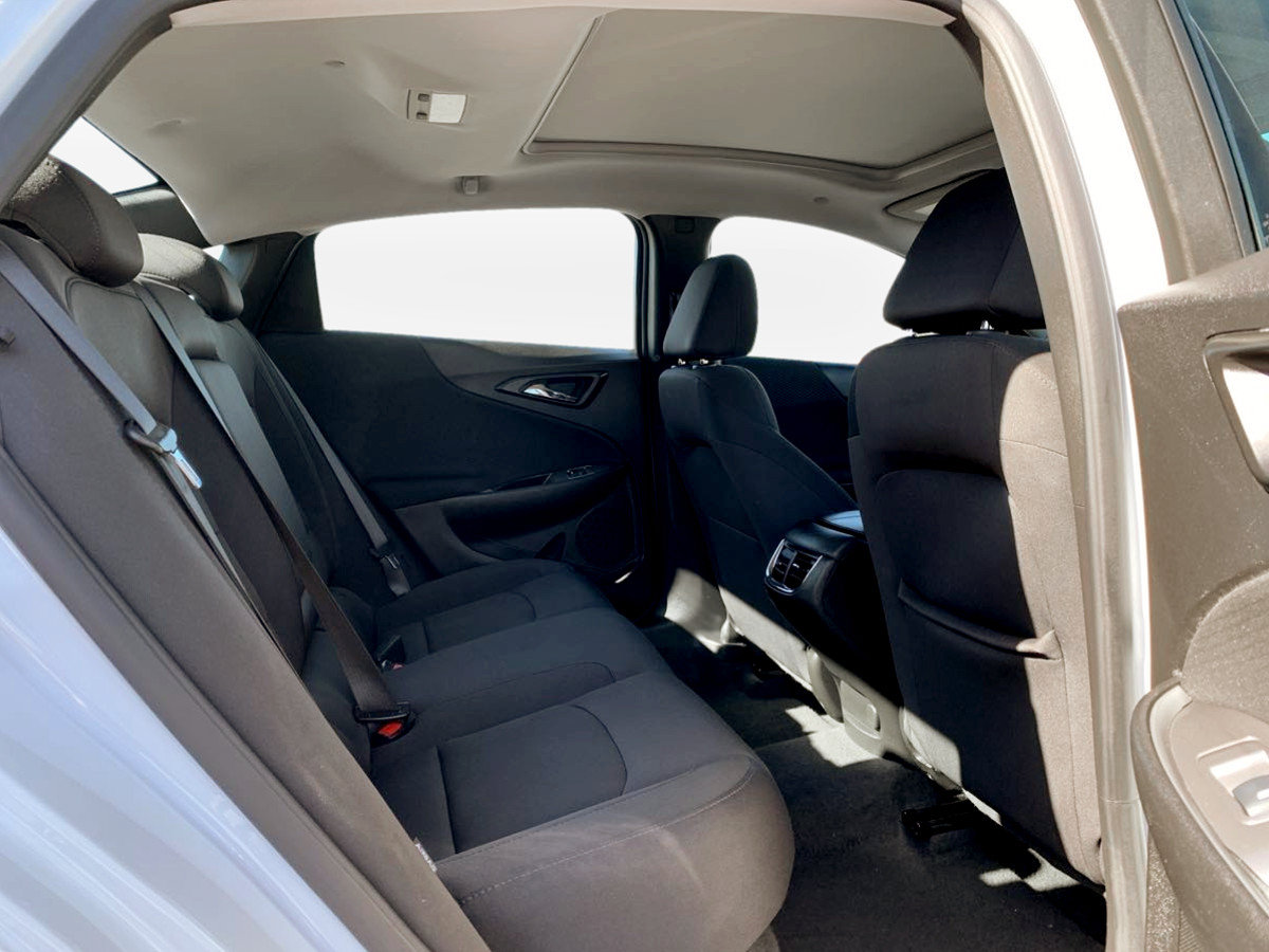 Used 2024 Chevrolet Malibu LT FWD image 18