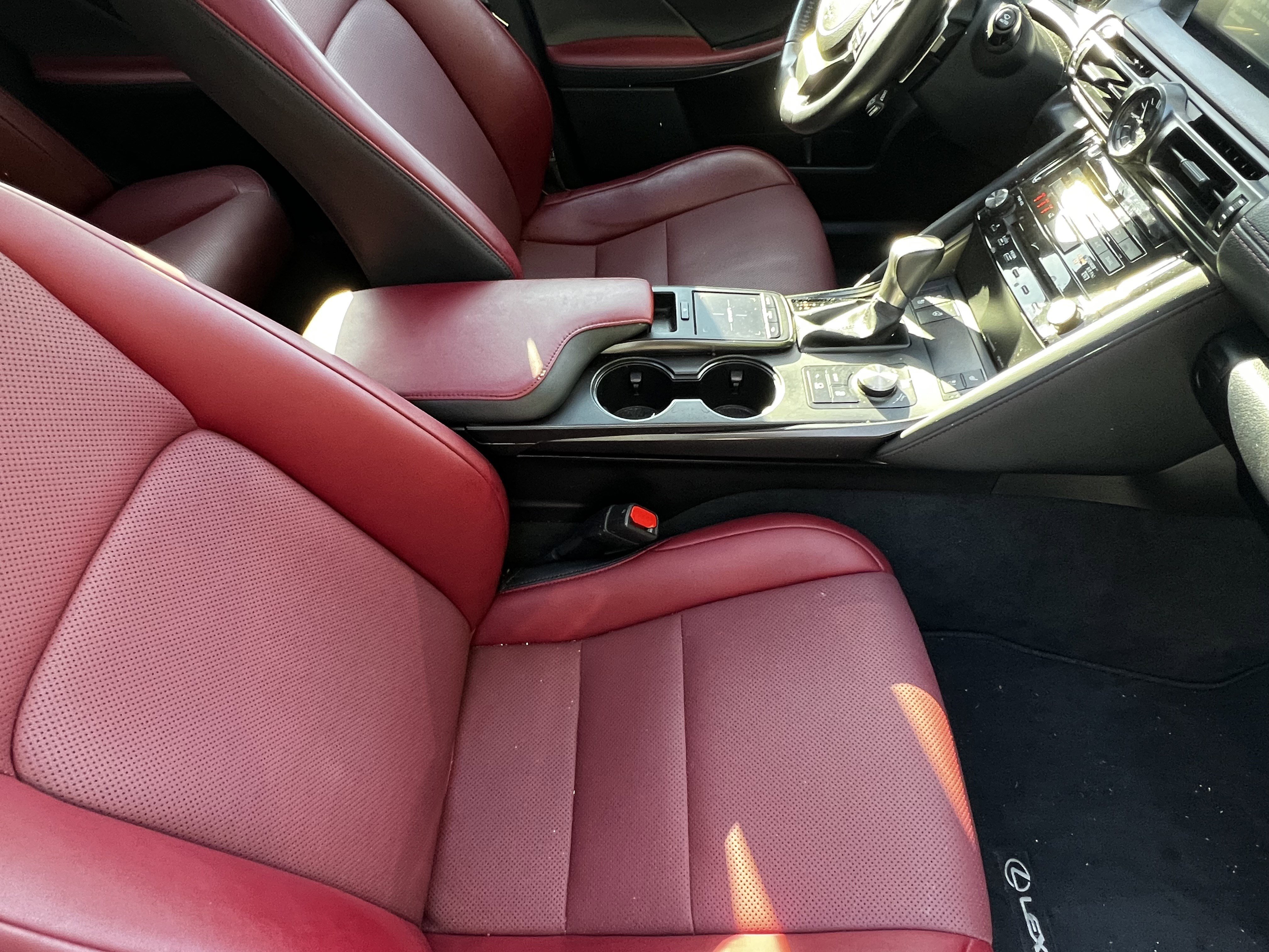 Used 2023 Lexus IS 300 w/ Premium Package image 44