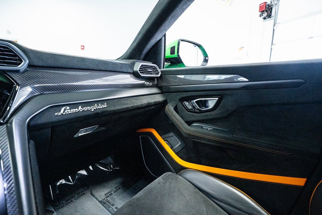 Used 2023 Lamborghini Urus Performante image 60