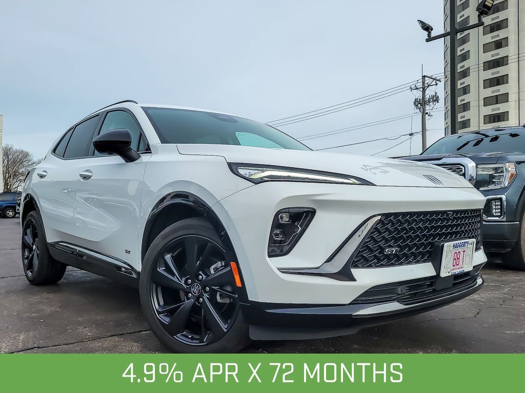 Certified 2025 Buick Envision Sport Touring image 1