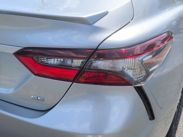 Used 2023 Toyota Camry SE FWD image 12