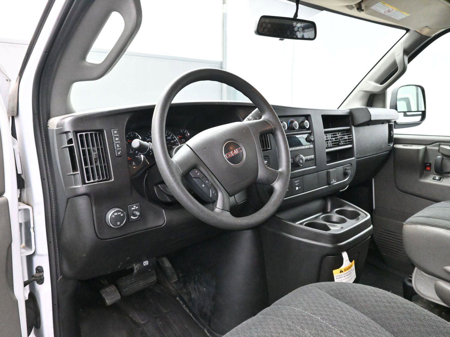 Used 2024 GMC Savana 2500 w/ Driver Convenience Package image 16