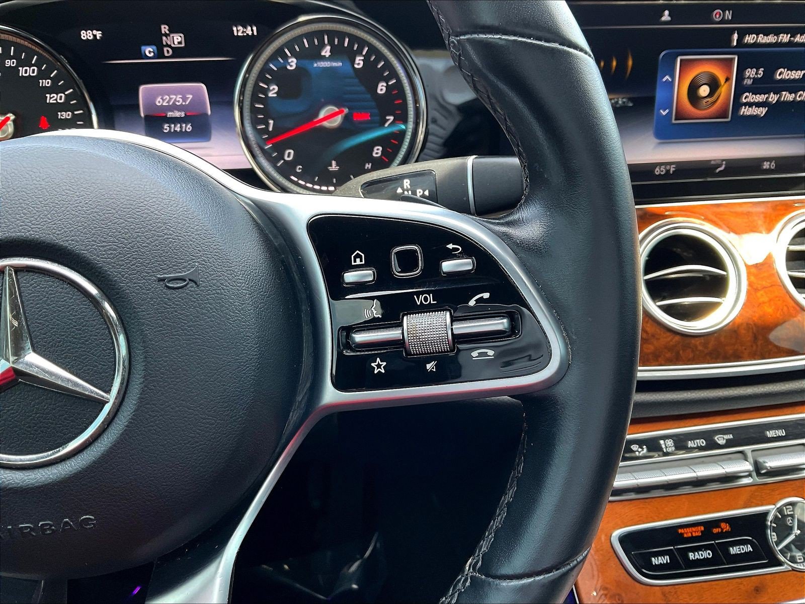 Used 2019 Mercedes-Benz E 450 4MATIC Sedan w/ Premium Package image 12