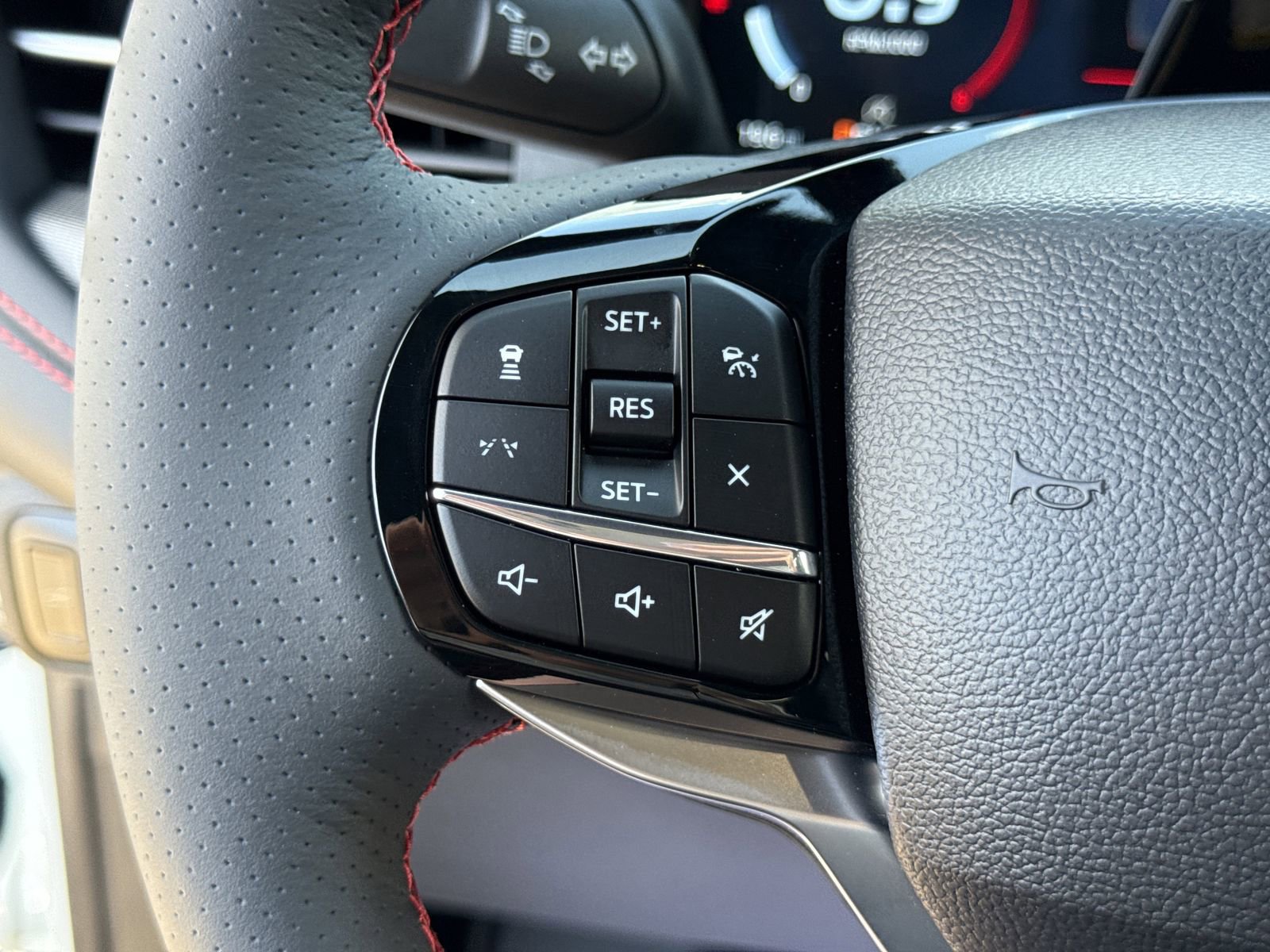 New 2026 Ford Explorer ST-Line w/ Premium Package RWD image 23