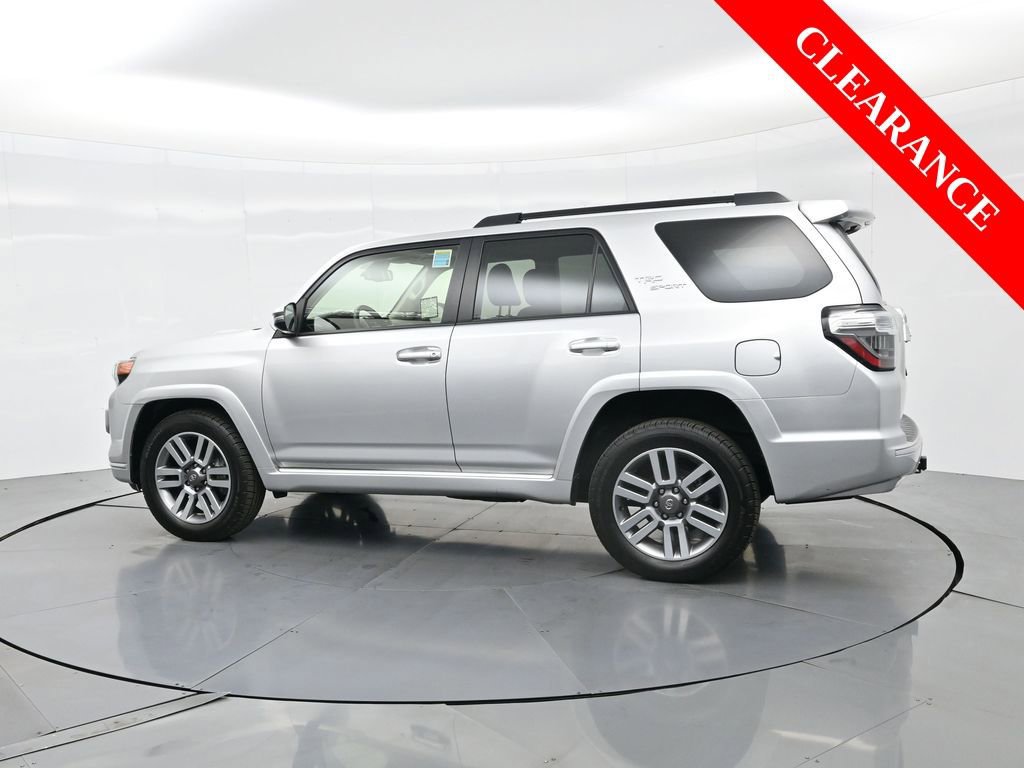 Used 2022 Toyota 4Runner TRD Sport image 9