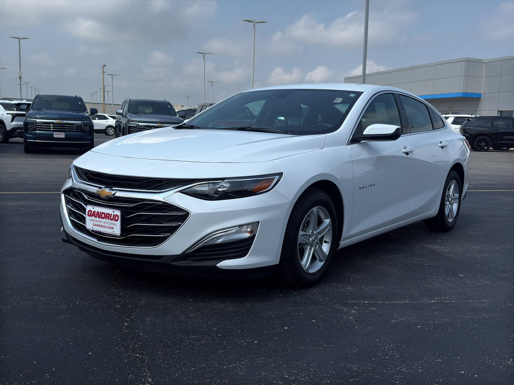 Used 2024 Chevrolet Malibu LS FWD image 2