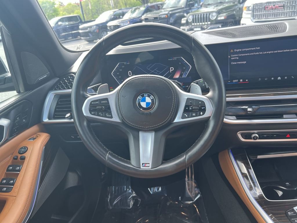 Used 2025 BMW X5 xDrive40i w/ M Sport Package AWD/4WD image 24